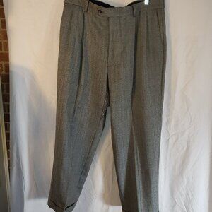 W.H. BELK Men's Classic Gray w/Light Blue Pinstripe Wool Pants - 38/30
